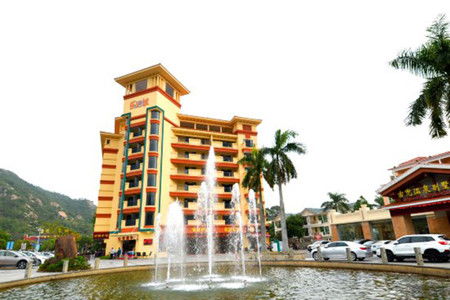 暢享溫泉之旅 山海公寓住宿與溫泉谷體驗(yàn)